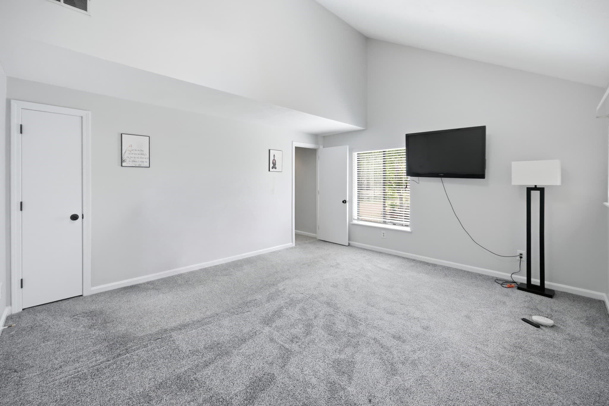 Condominium at 84 Perkins Ct # 84, Haverhill MA 01832, photo 23 of 42