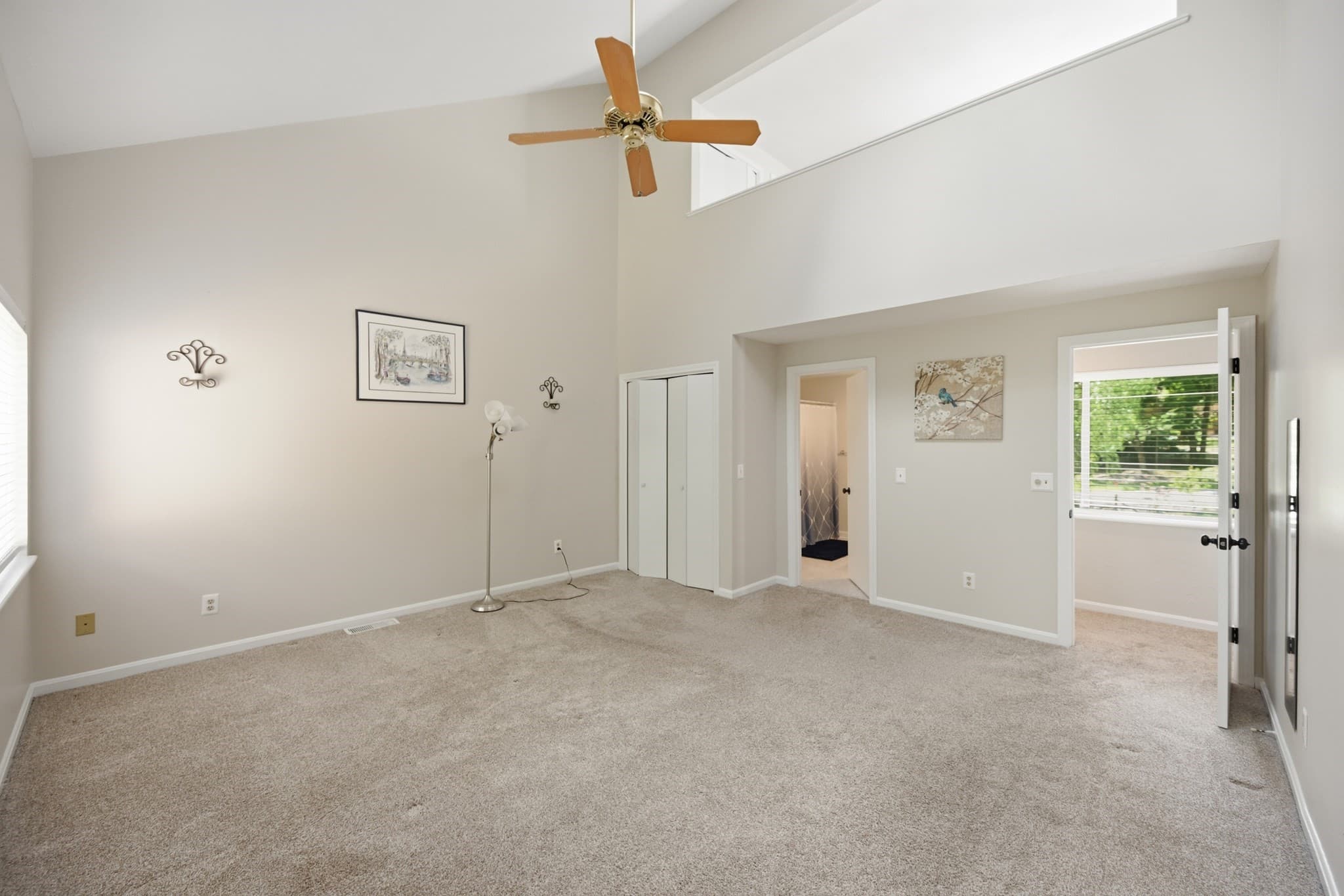 Condominium at 84 Perkins Ct # 84, Haverhill MA 01832, photo 27 of 42