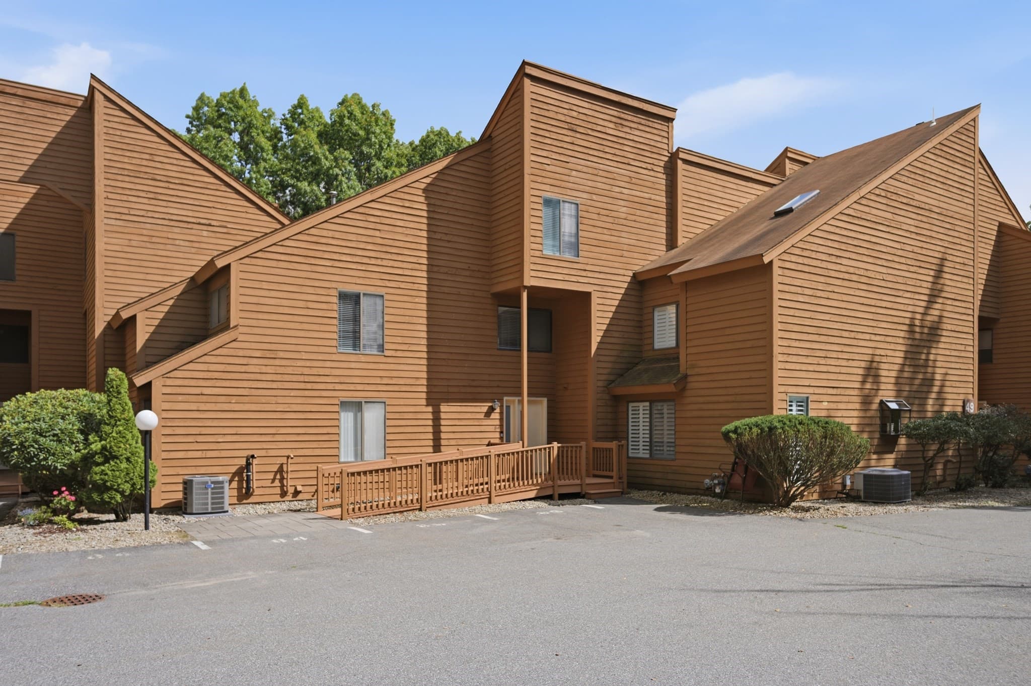 Condominium at 84 Perkins Ct # 84, Haverhill MA 01832, photo 2 of 42