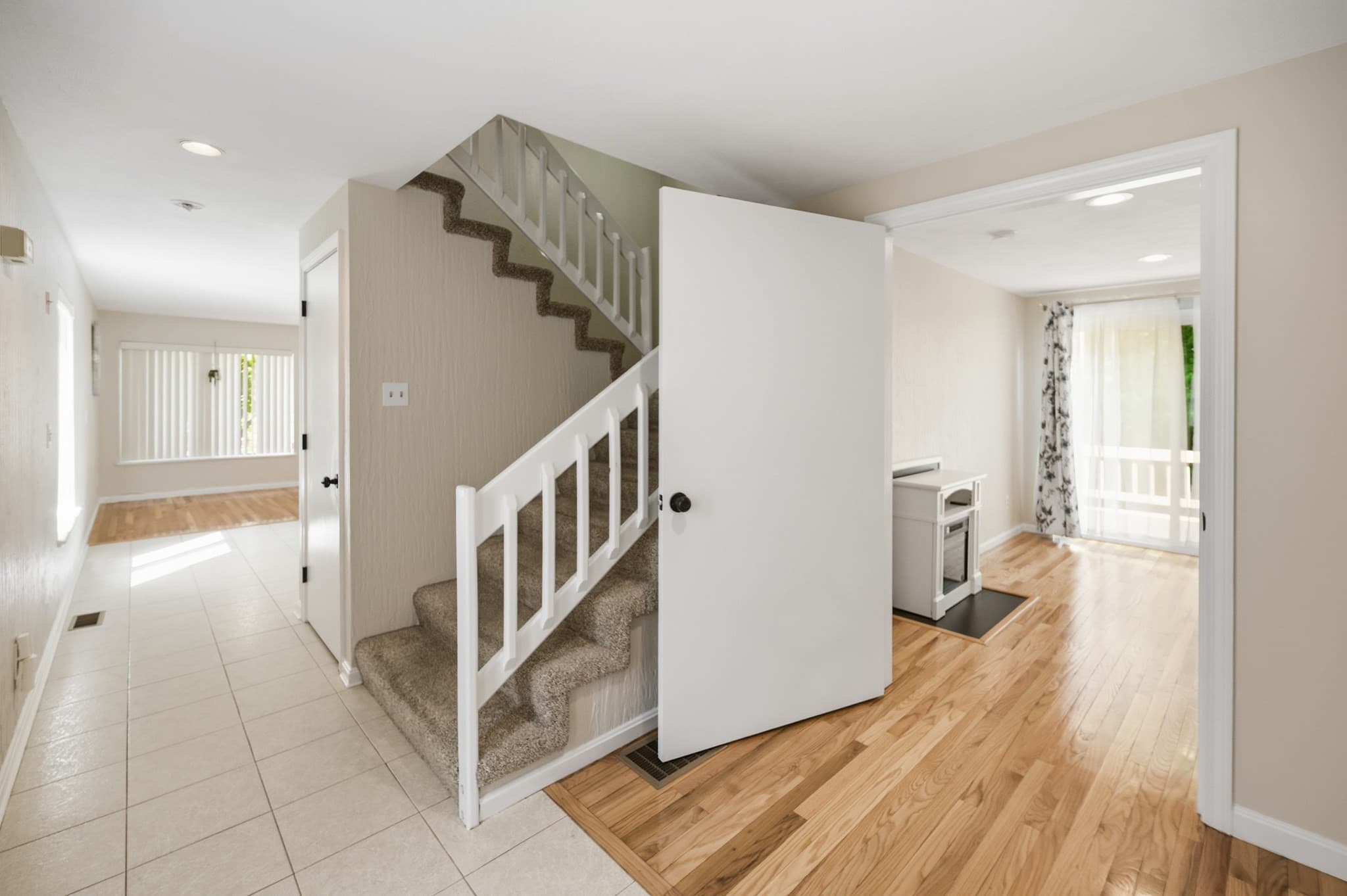 Condominium at 84 Perkins Ct # 84, Haverhill MA 01832, photo 12 of 42