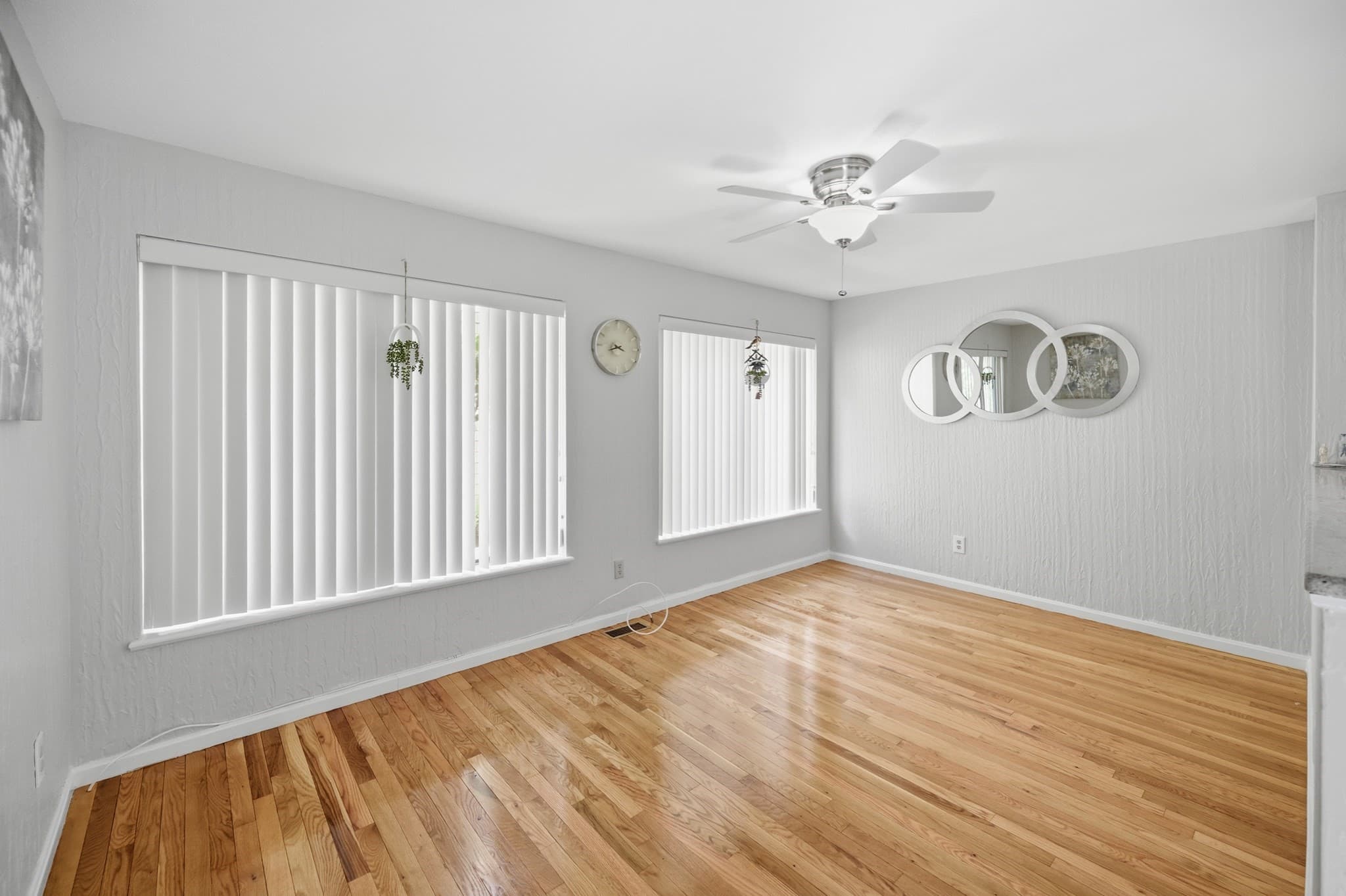 Condominium at 84 Perkins Ct # 84, Haverhill MA 01832, photo 4 of 42
