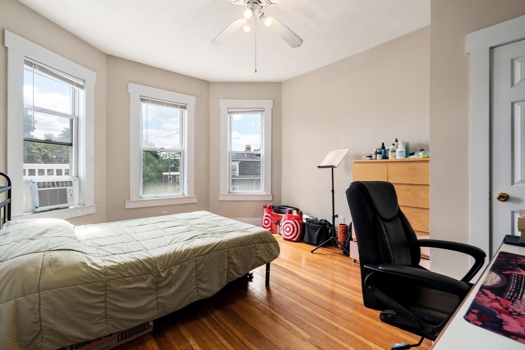 3 Family - 3 Units Up/Down at 93 Easton Street, Boston MA 02134, photo 12 of 40