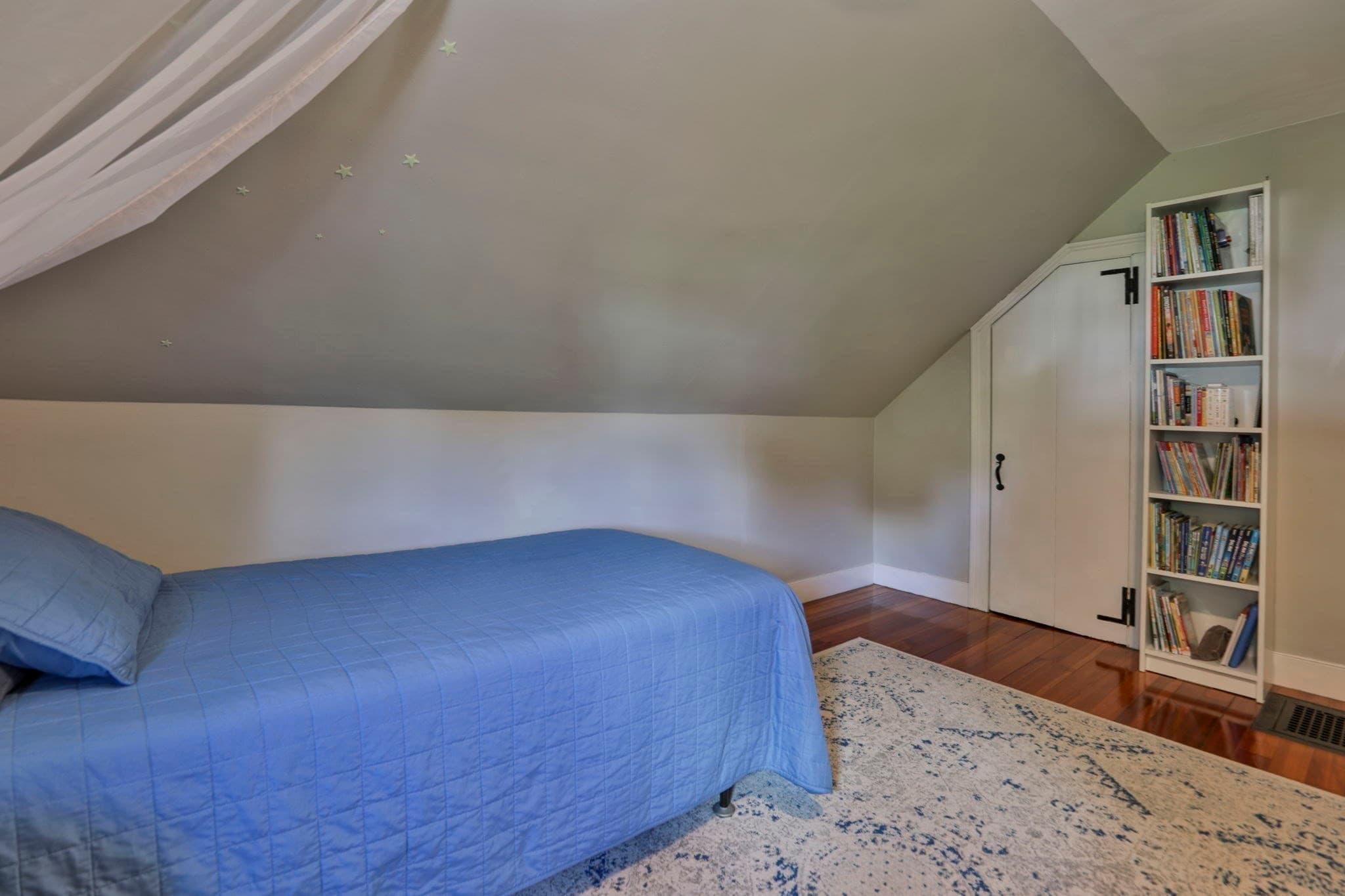 Single Family Residence at 381 Willow St, Mansfield MA 02048, Mansfield, photo 24 of 36