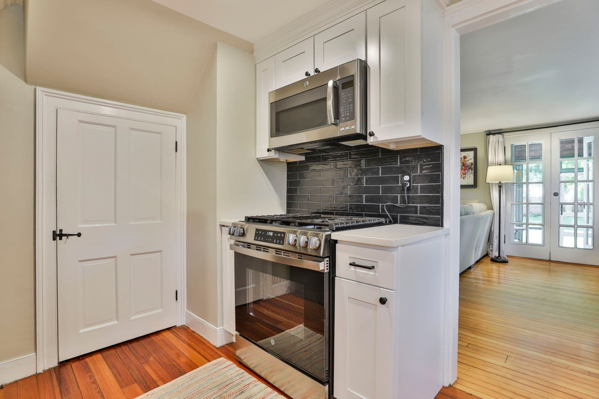 Single Family Residence at 381 Willow St, Mansfield MA 02048, Mansfield, photo 10 of 36