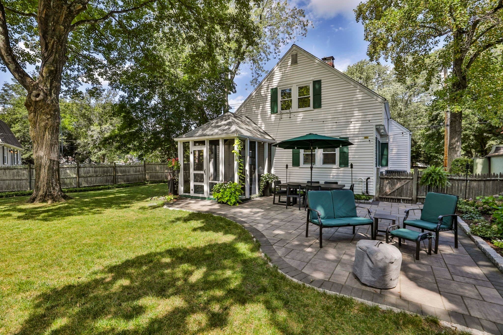 Single Family Residence at 381 Willow St, Mansfield MA 02048, Mansfield, photo 33 of 36