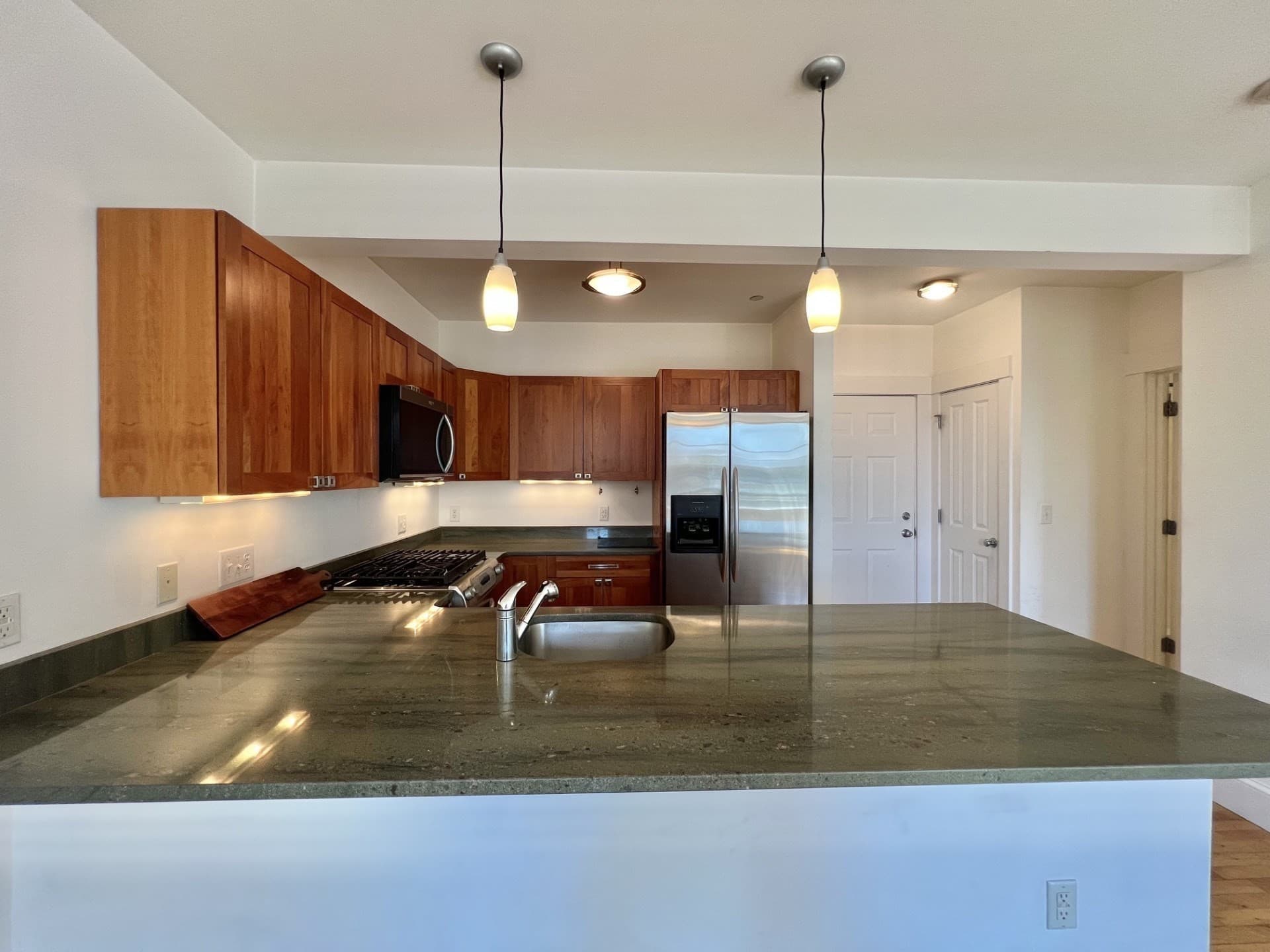 Condominium at 432 Norfolk Street # C, Somerville MA 02143, Somerville, photo 2 of 16