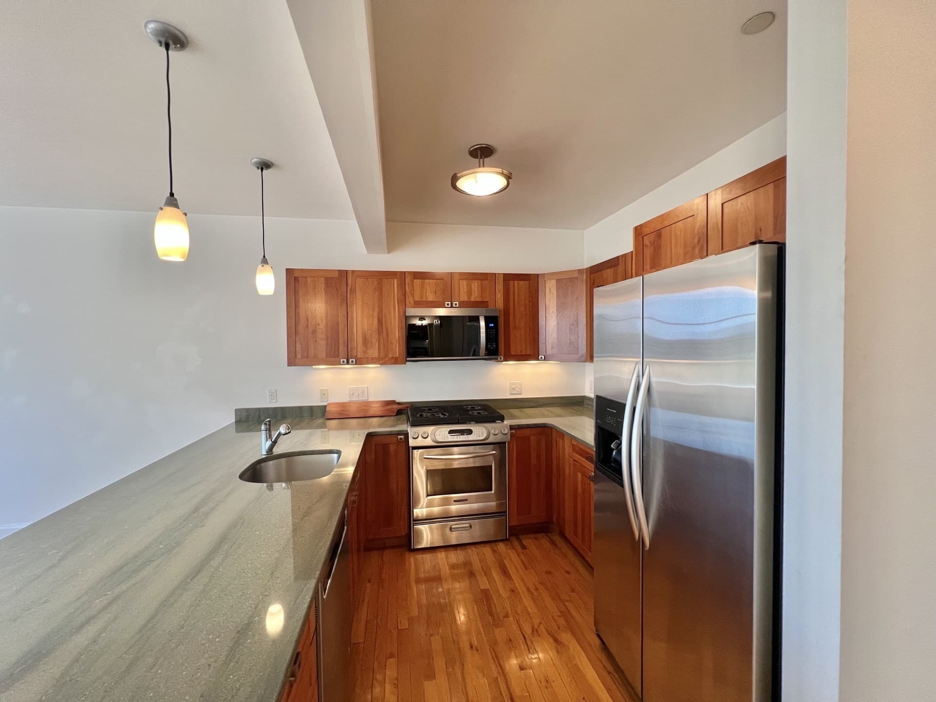 Condominium at 432 Norfolk Street # C, Somerville MA 02143, Somerville, photo 3 of 16