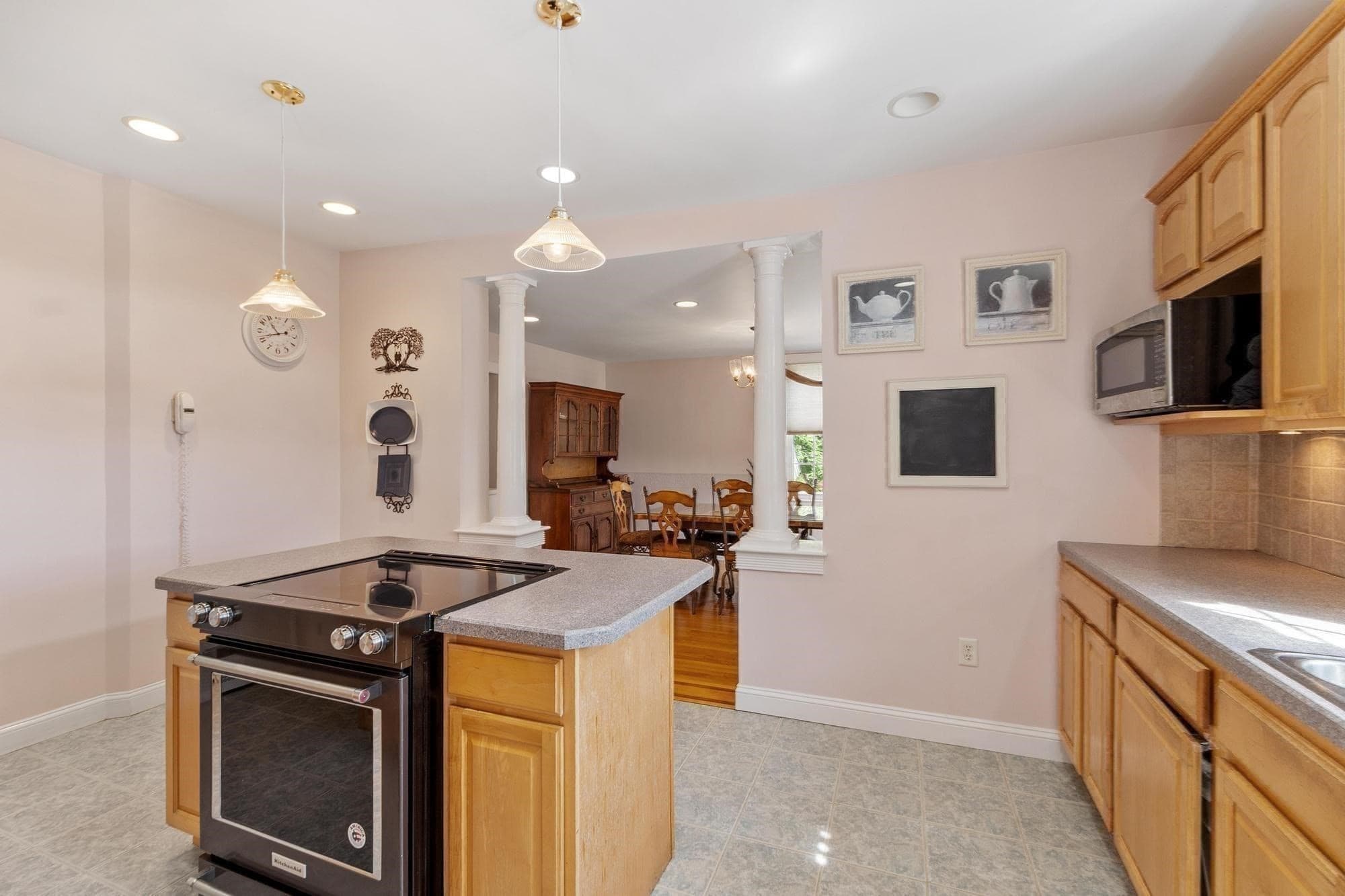 2 Family - 2 Units Up/Down at 127 North Rd, Chelmsford MA 01824, photo 14 of 41