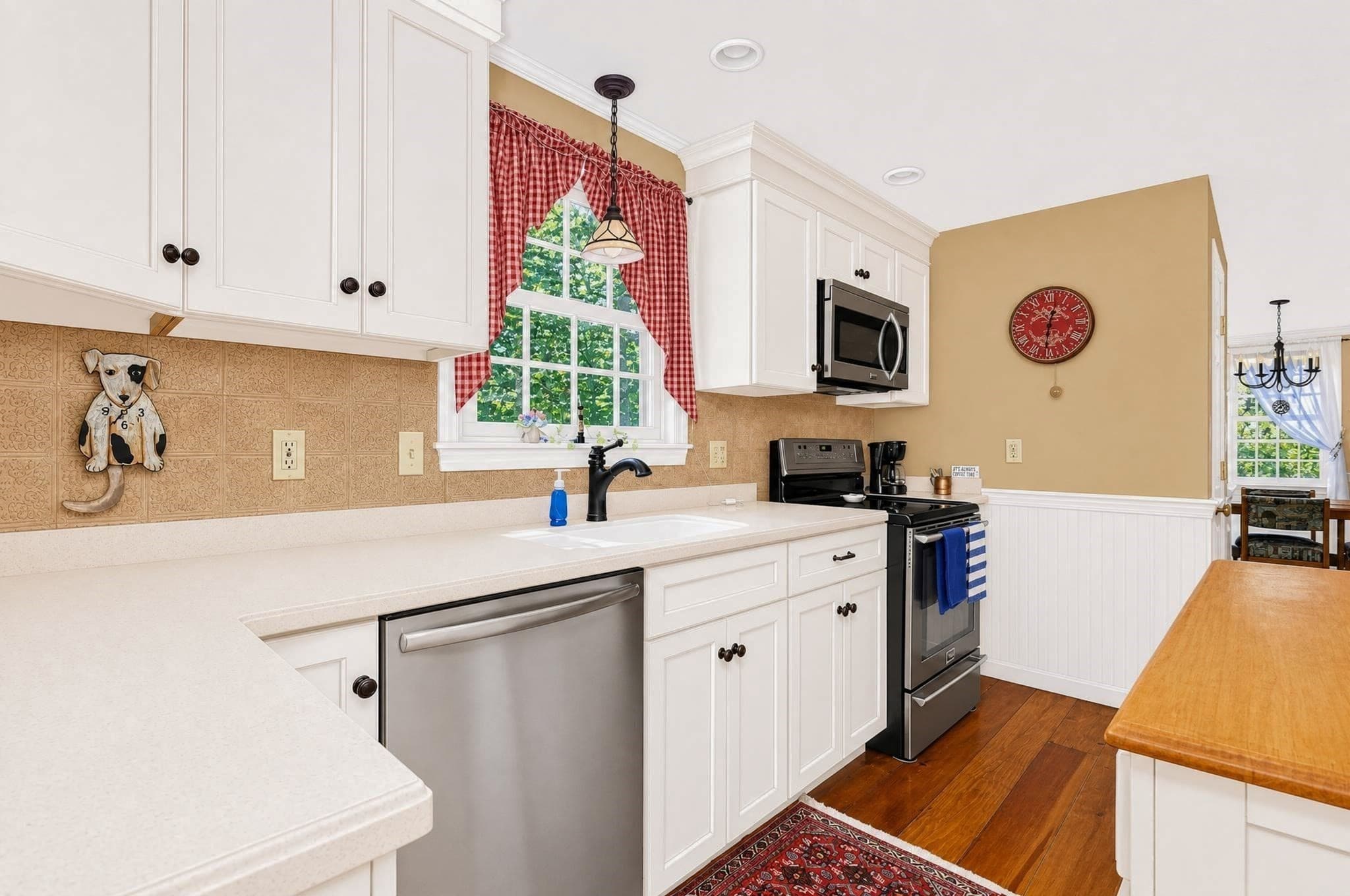 Single Family Residence at 290 Grove St, Norwell MA 02061, Norwell, photo 8 of 38