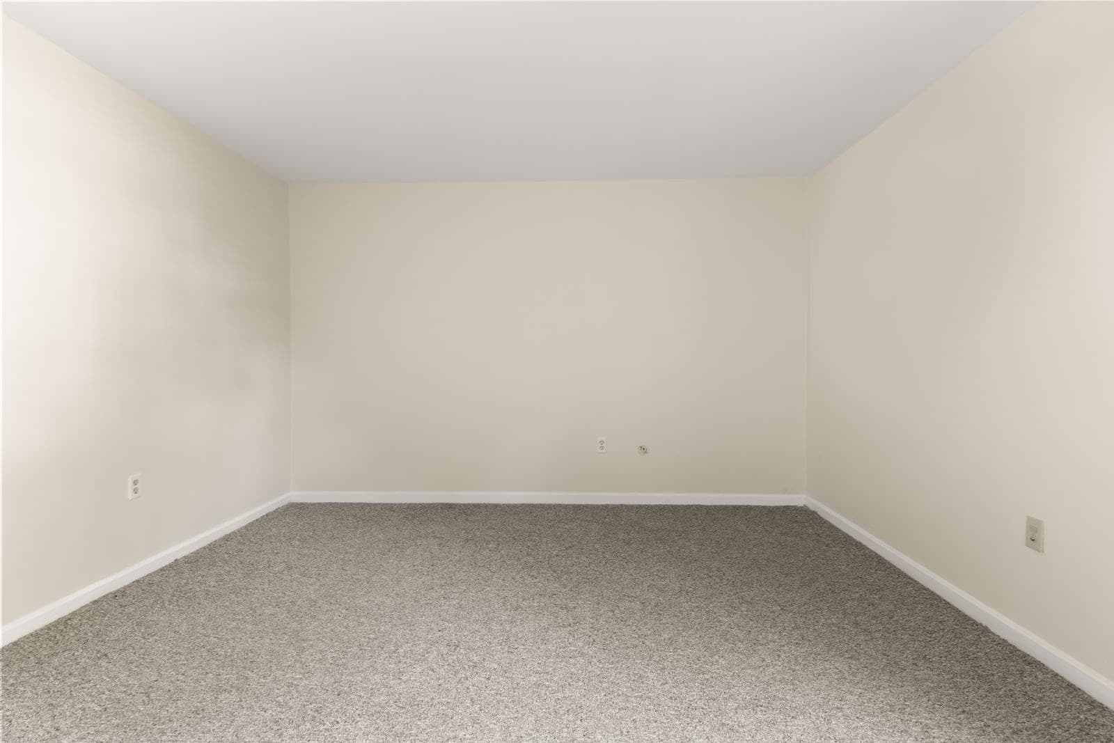Condominium at 12 Beals Cove Rd # B, Hingham MA 02043, Hingham, photo 8 of 22