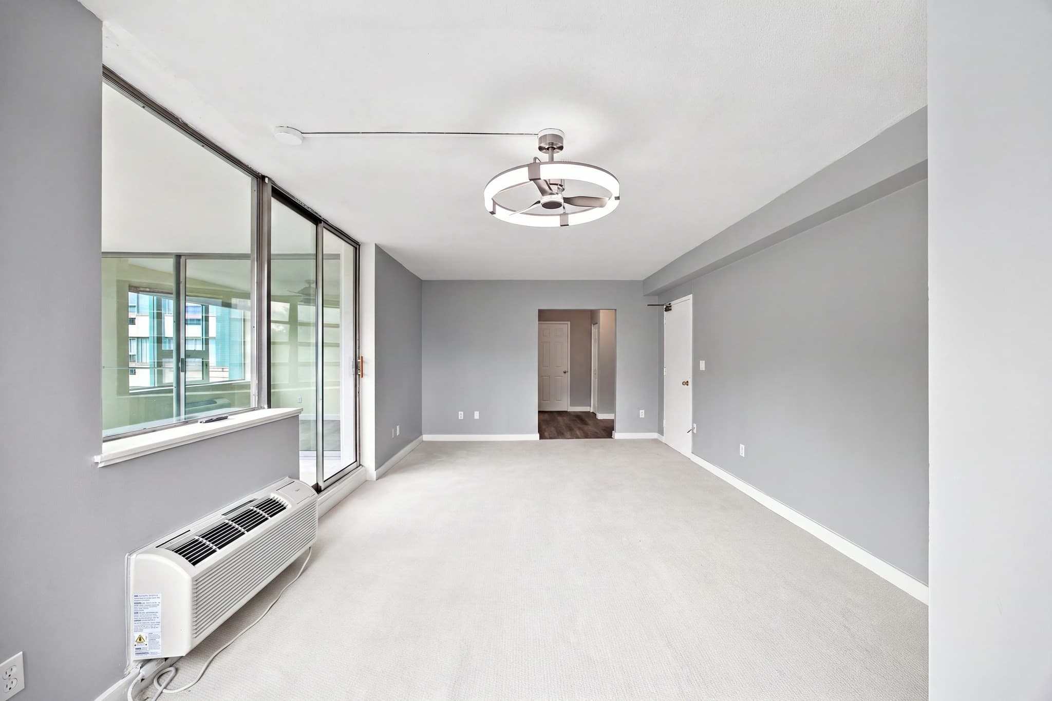 Condominium at 101 Mulberry St # 219, Springfield MA 01105, Springfield, photo 2 of 9