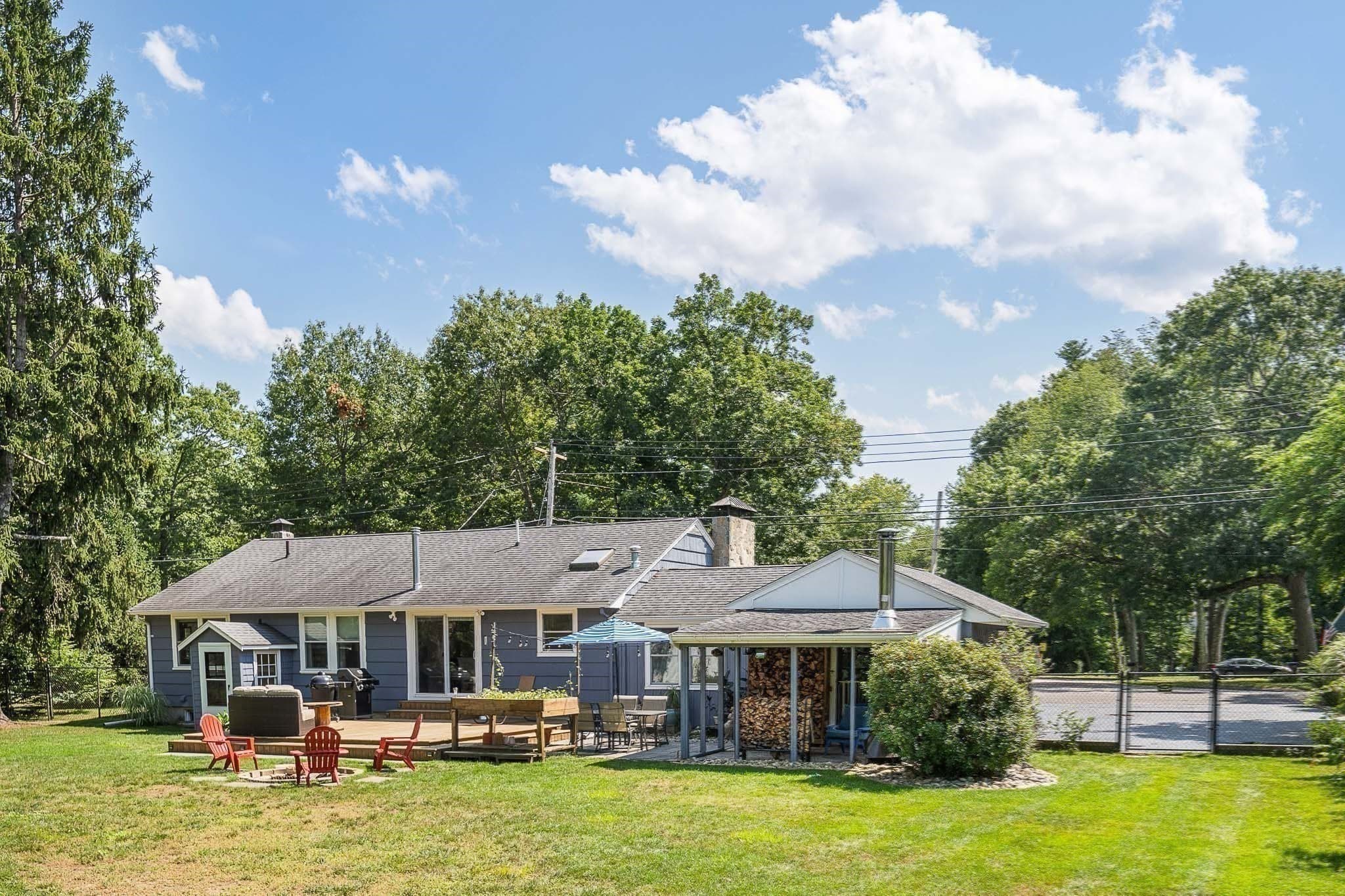 Single Family Residence at 64 Chestnut St, Foxboro MA 02035, Foxboro, photo 25 of 29