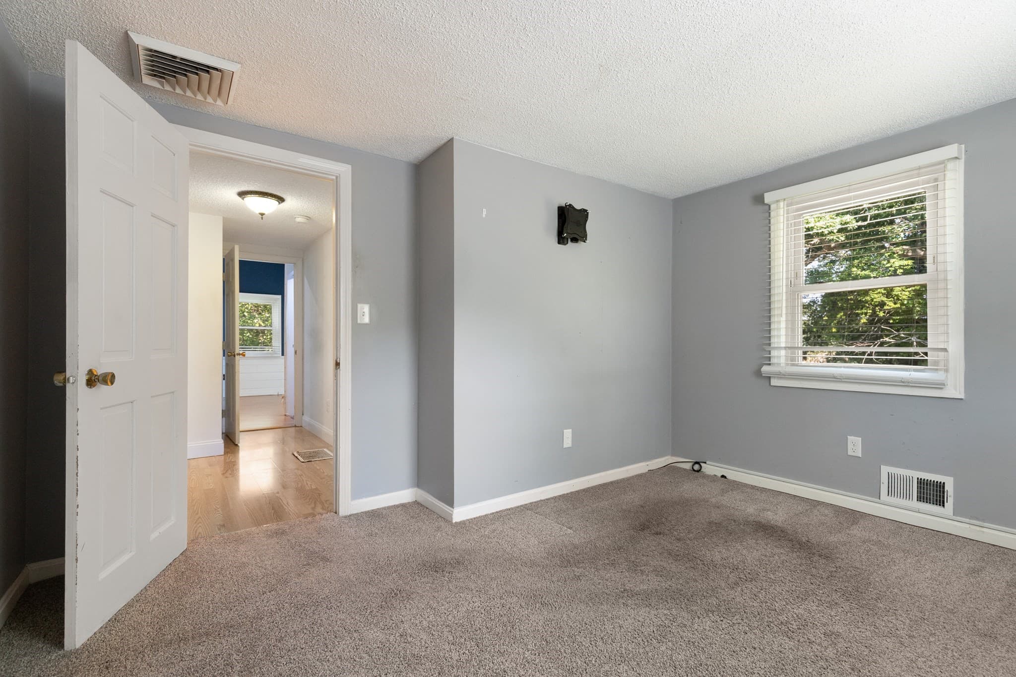Single Family Residence at 42 Thistle Street, Lynn MA 01905, Lynn, photo 24 of 39