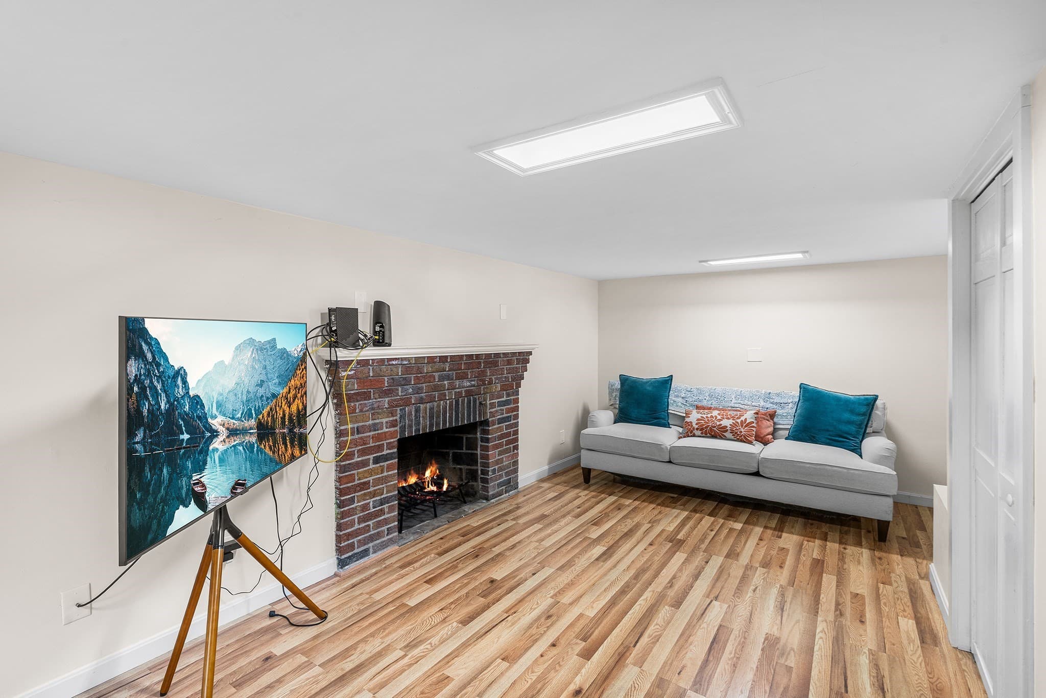 Single Family Residence at 15 S Flagg St, Worcester MA 01602, Worcester, photo 31 of 34