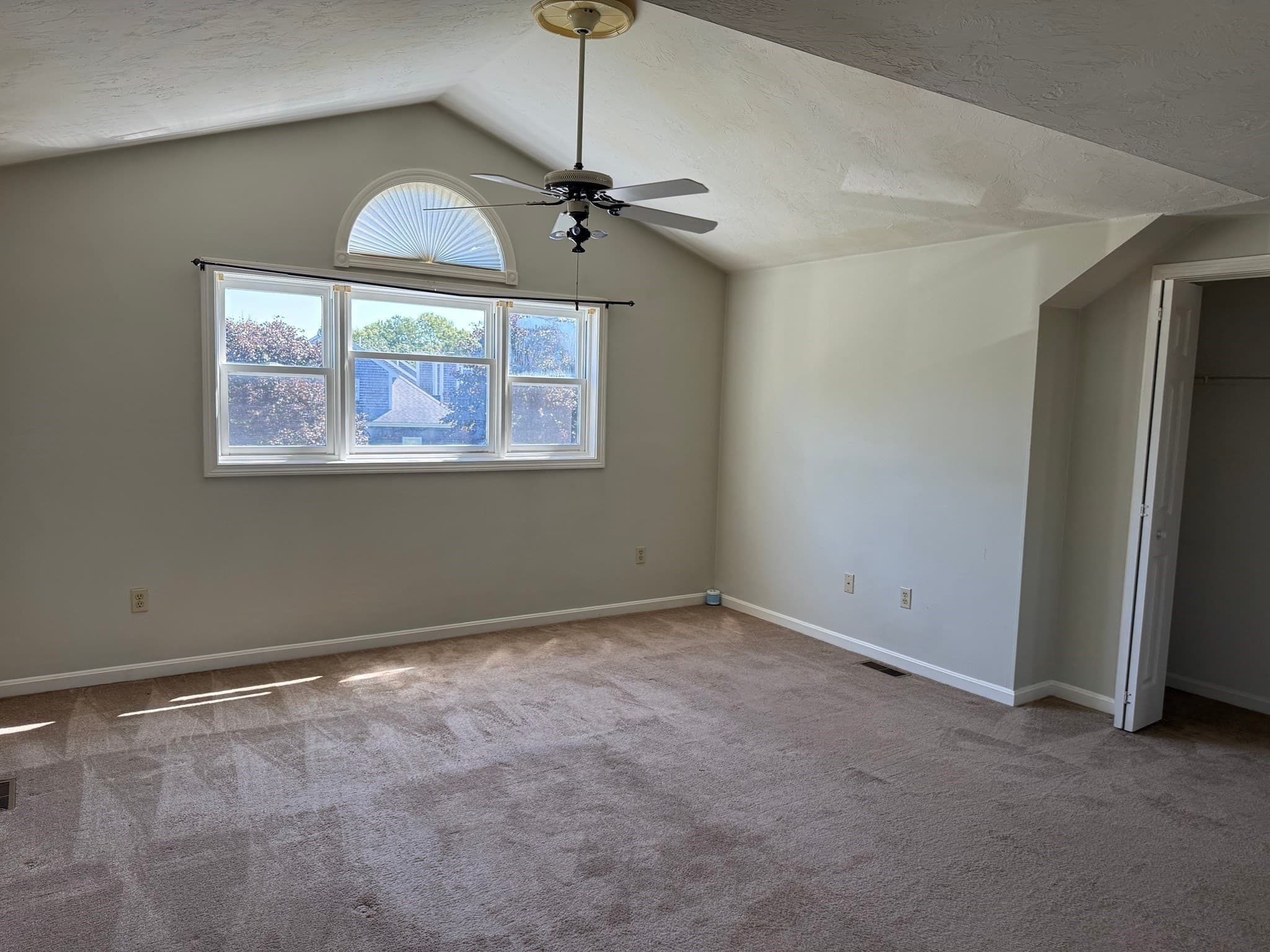 Condominium at 37 Harbor Hill Dr # 37, Bourne MA 02532, Bourne, photo 11 of 17