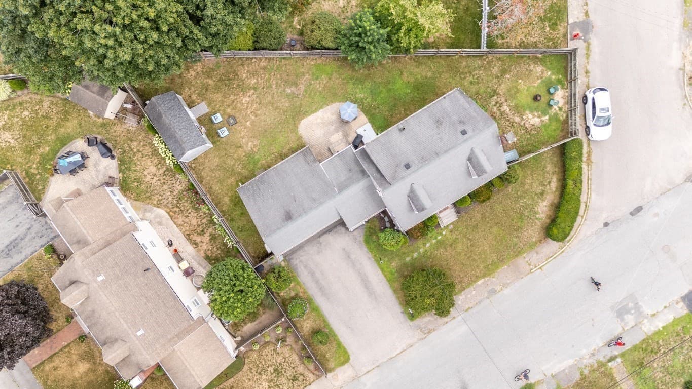 Single Family Residence at 52 Chisholm Rd, Weymouth MA 02190, photo 24 of 32