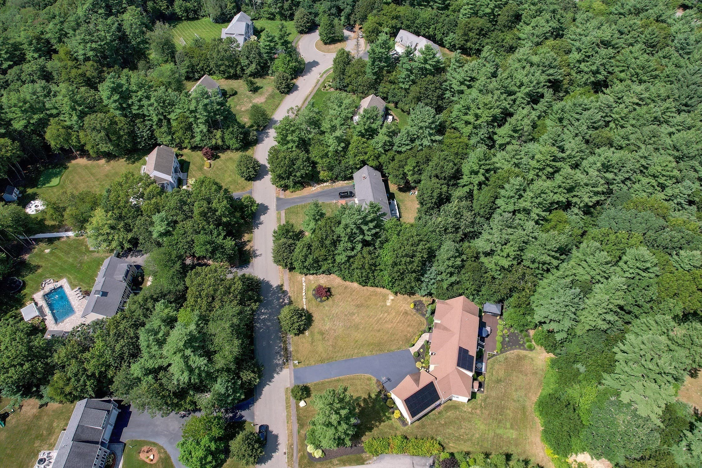 Single Family Residence at 53 Erikson Ln, Pembroke MA 02359, photo 3 of 36