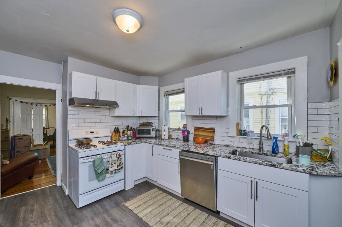 3 Family at 78 Fellsway West, Somerville MA 02145, Somerville, photo 7 of 40
