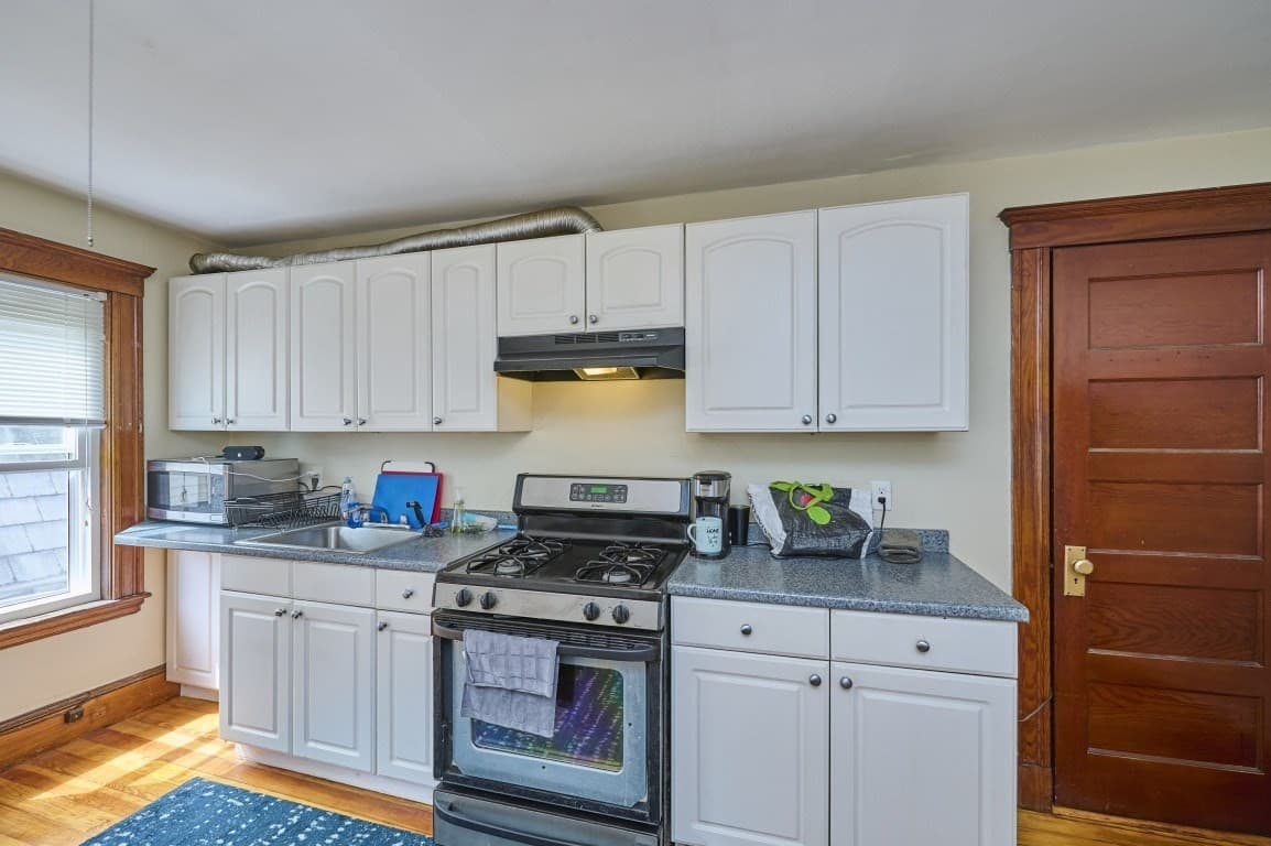 3 Family at 78 Fellsway West, Somerville MA 02145, Somerville, photo 24 of 40