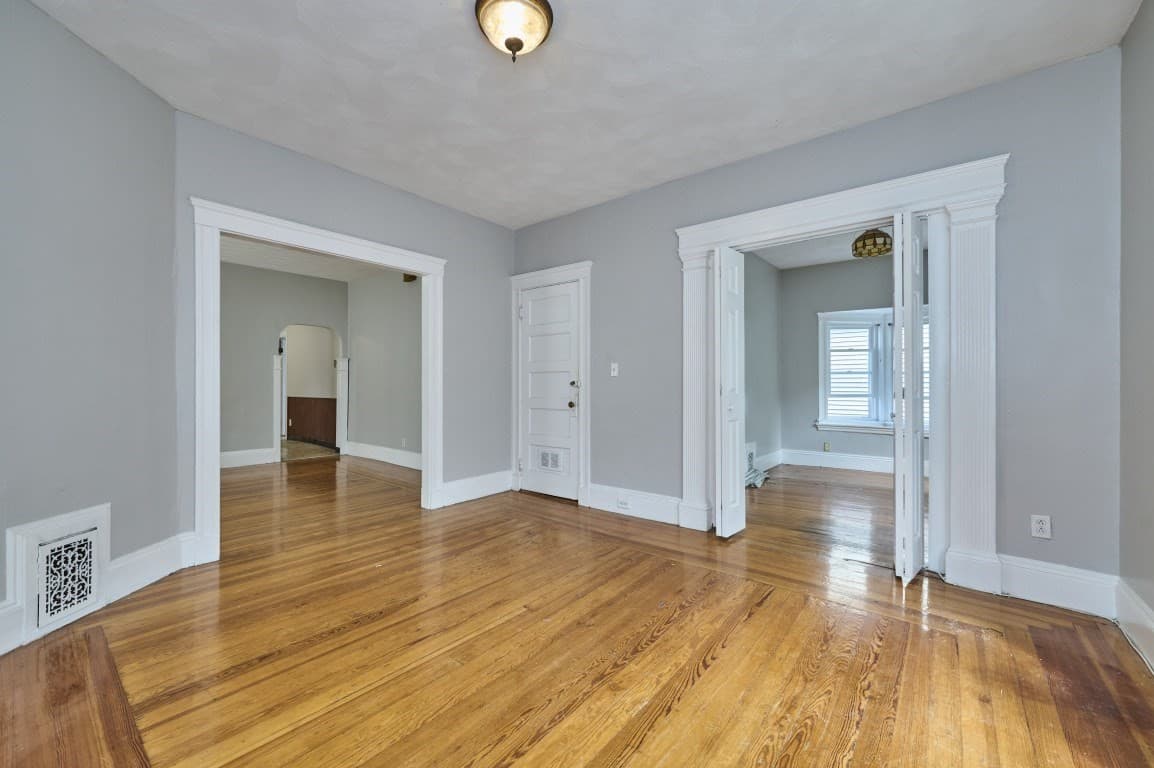 3 Family at 78 Fellsway West, Somerville MA 02145, Somerville, photo 15 of 40
