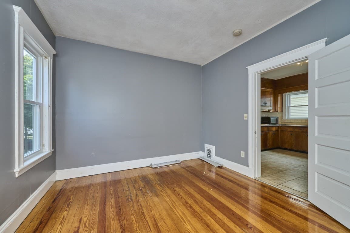 3 Family at 78 Fellsway West, Somerville MA 02145, Somerville, photo 19 of 40