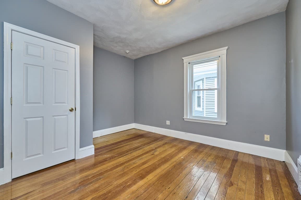 3 Family at 78 Fellsway West, Somerville MA 02145, Somerville, photo 21 of 40