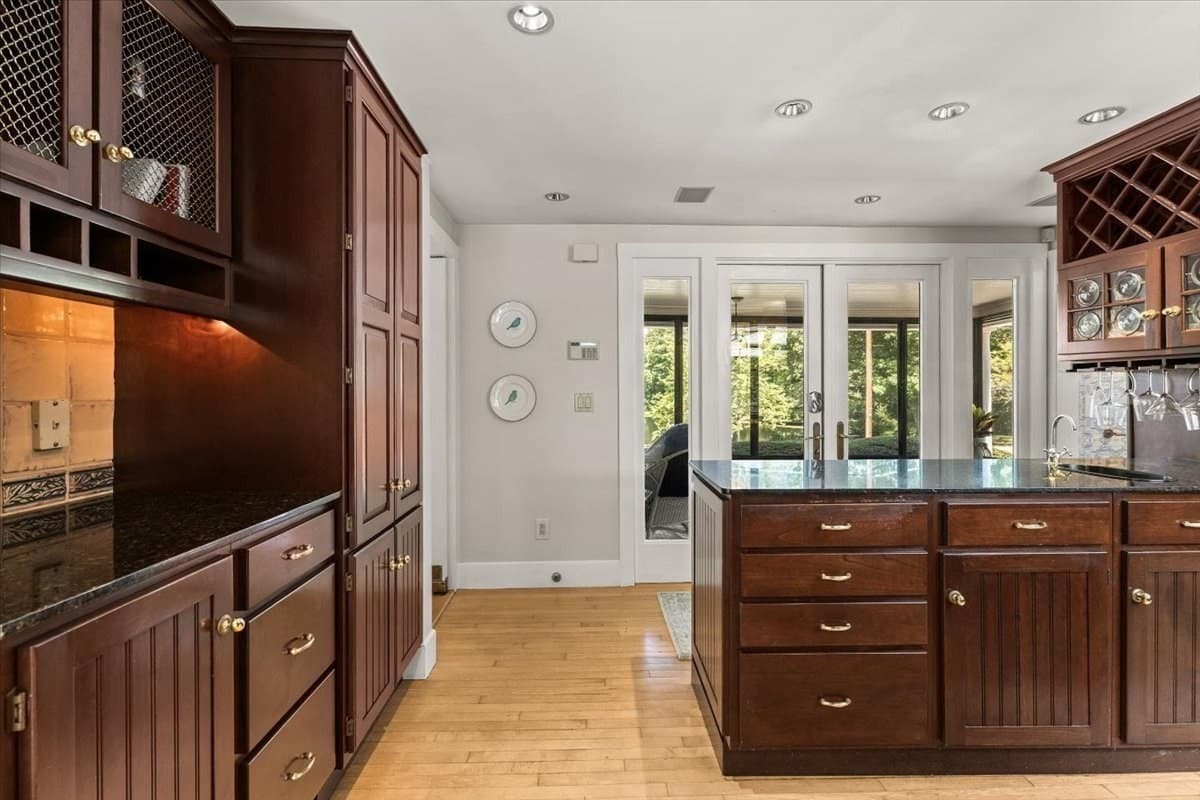 Single Family Residence at 50 Pond Street, Easton MA 02356, Easton, photo 9 of 42