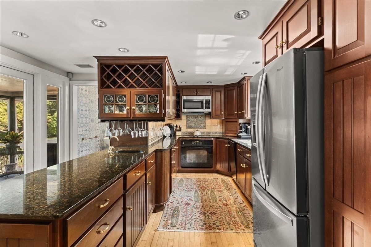 Single Family Residence at 50 Pond Street, Easton MA 02356, Easton, photo 10 of 42