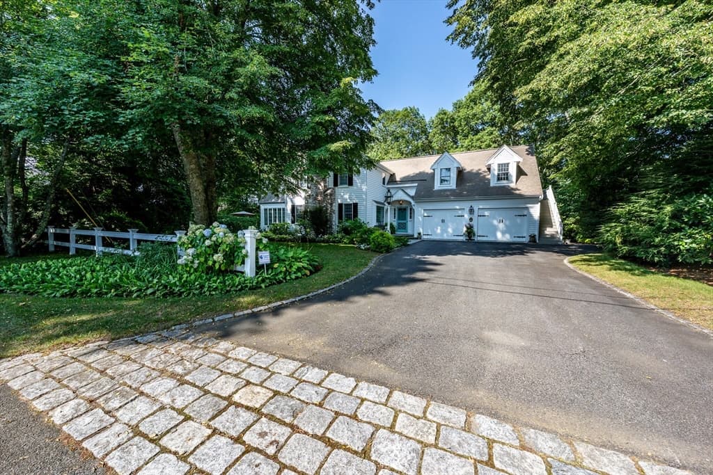 Single Family Residence at 15 Long Pond Cir, Barnstable MA 02632, Barnstable, photo 41 of 41