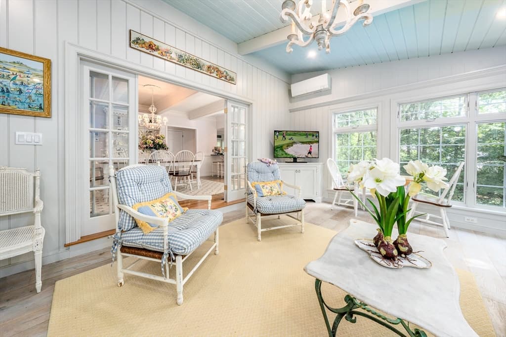 Single Family Residence at 15 Long Pond Cir, Barnstable MA 02632, Barnstable, photo 18 of 41