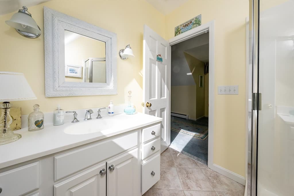 Single Family Residence at 15 Long Pond Cir, Barnstable MA 02632, Barnstable, photo 31 of 41