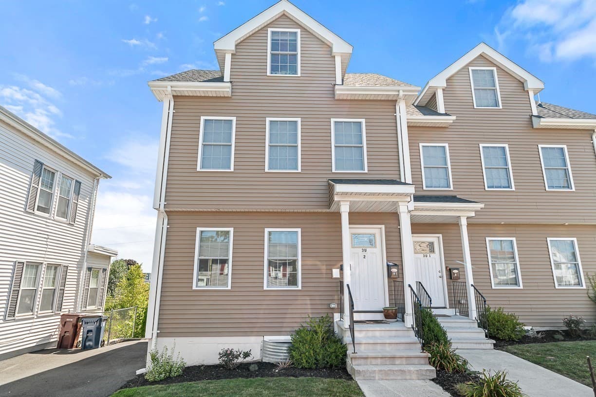3 Burnham St # 2, Revere MA 02151