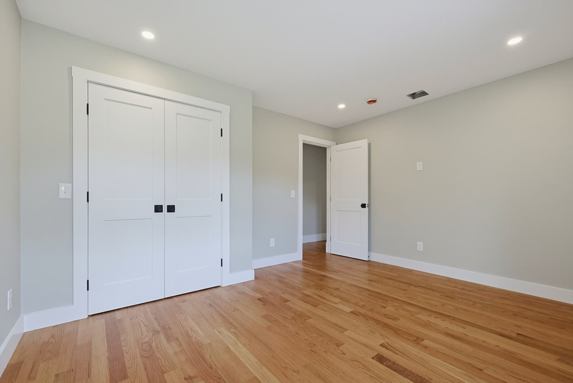 Single Family Residence at 37 Poquanticut Ave # 37, Easton MA 02356, photo 23 of 29