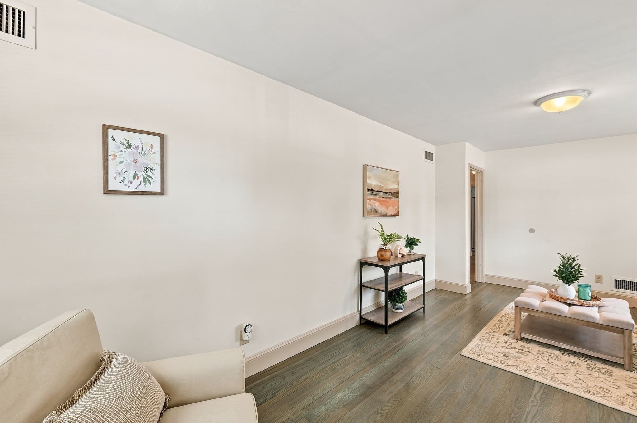 Single Family Residence at 2228 Acushnet Ave, New Bedford MA 02745, New Bedford, photo 7 of 39