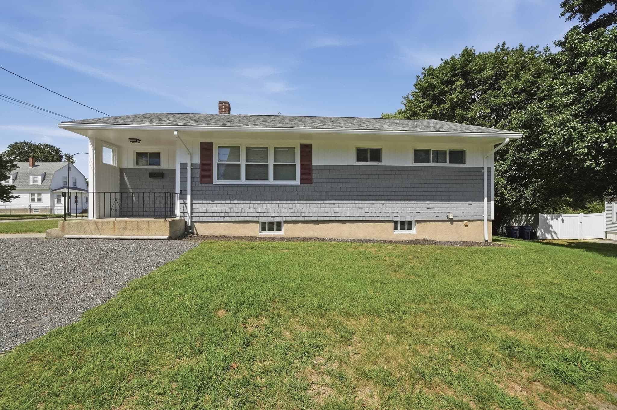 2228 Acushnet Ave, New Bedford MA 02745