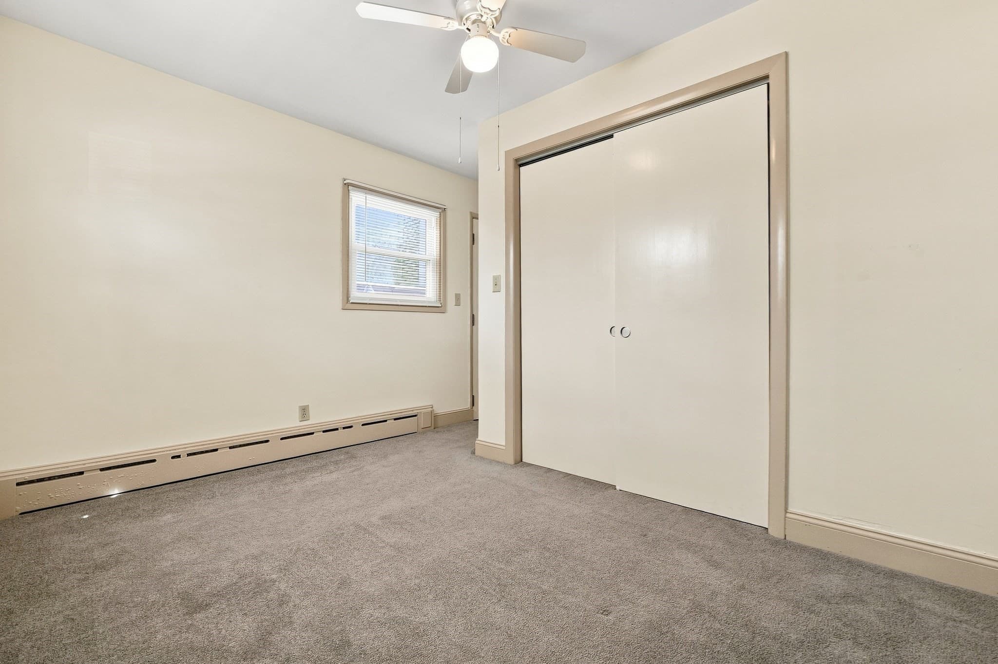 Single Family Residence at 2228 Acushnet Ave, New Bedford MA 02745, New Bedford, photo 30 of 39
