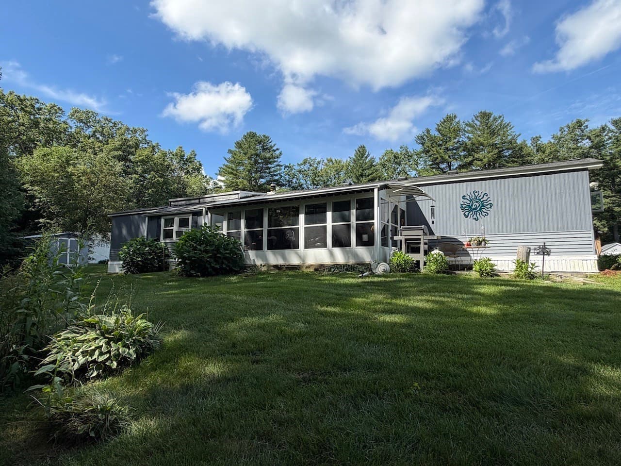 Mobile Home at 39 First Ave, Westfield MA 01085, Westfield, photo 6 of 39