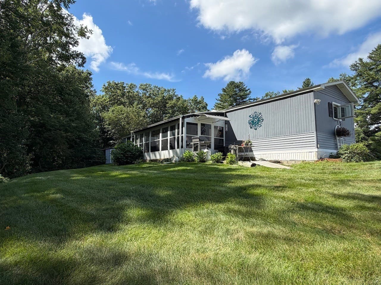 Mobile Home at 39 First Ave, Westfield MA 01085, Westfield, photo 7 of 39