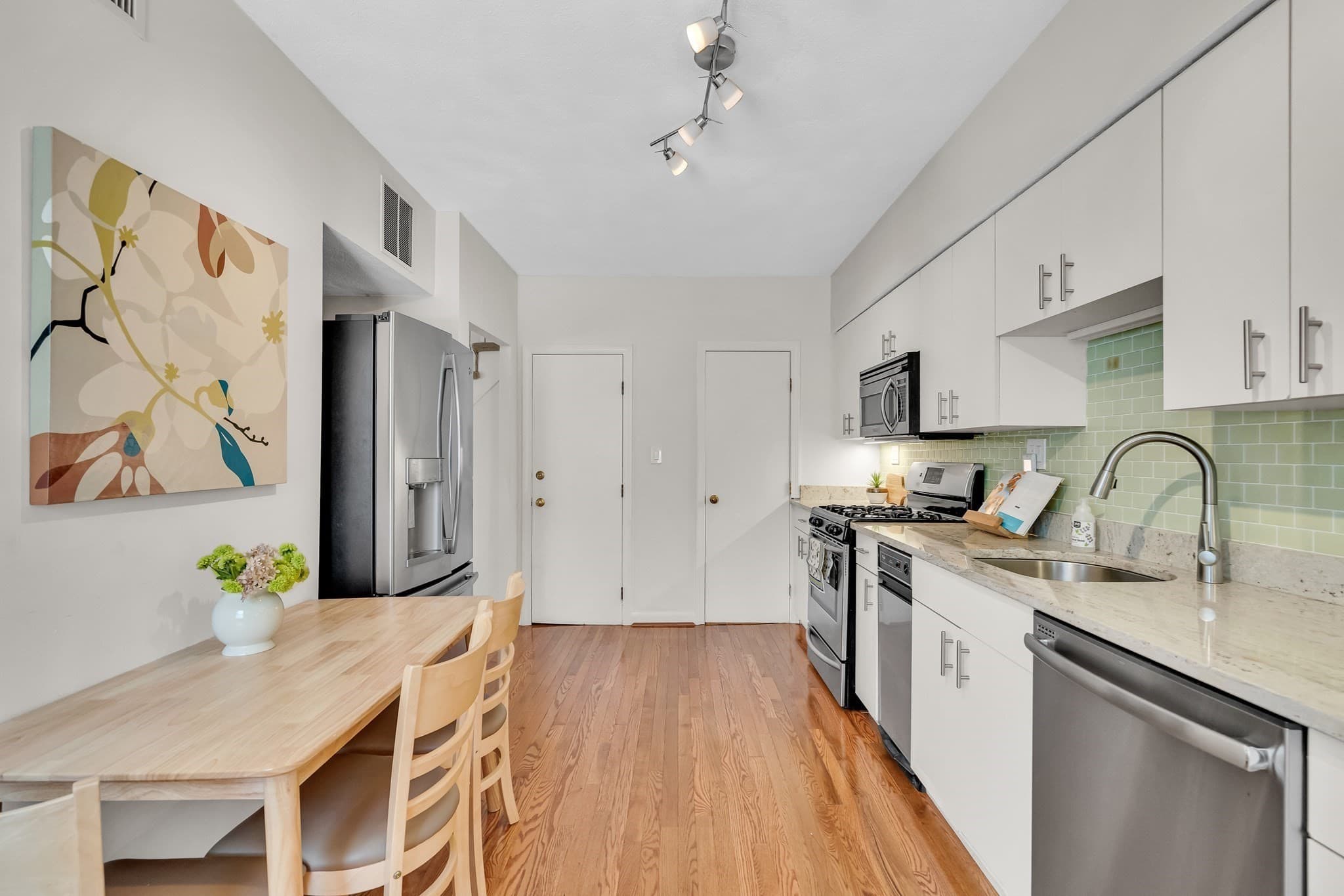 Condominium at 73 Dell Ave # 73, Melrose MA 02176, Melrose, photo 13 of 42