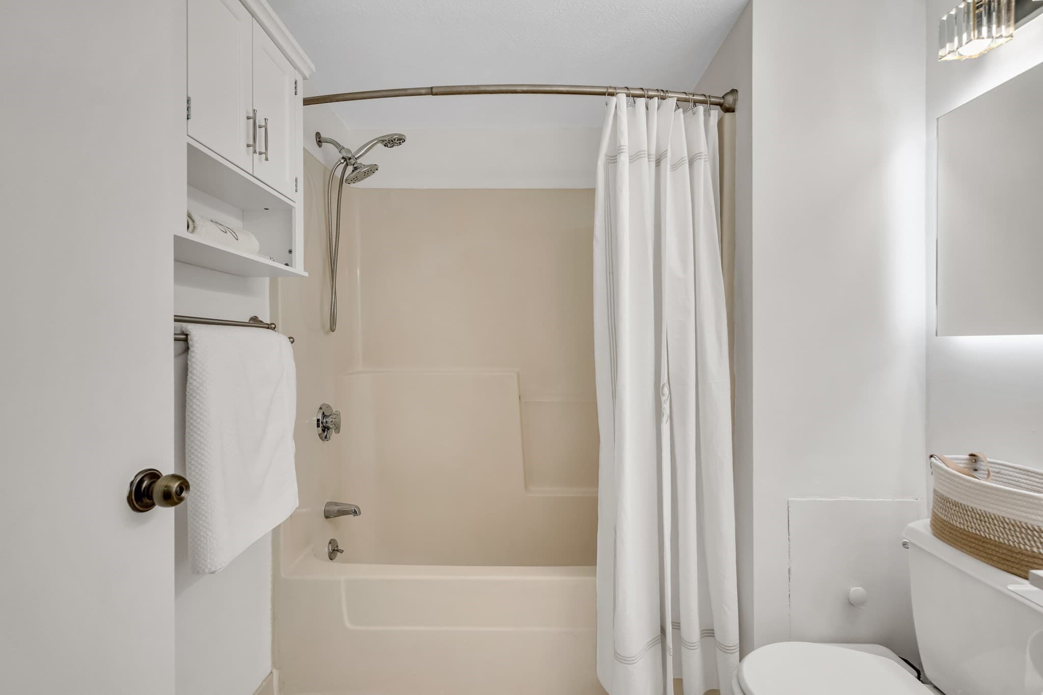 Condominium at 73 Dell Ave # 73, Melrose MA 02176, Melrose, photo 26 of 42