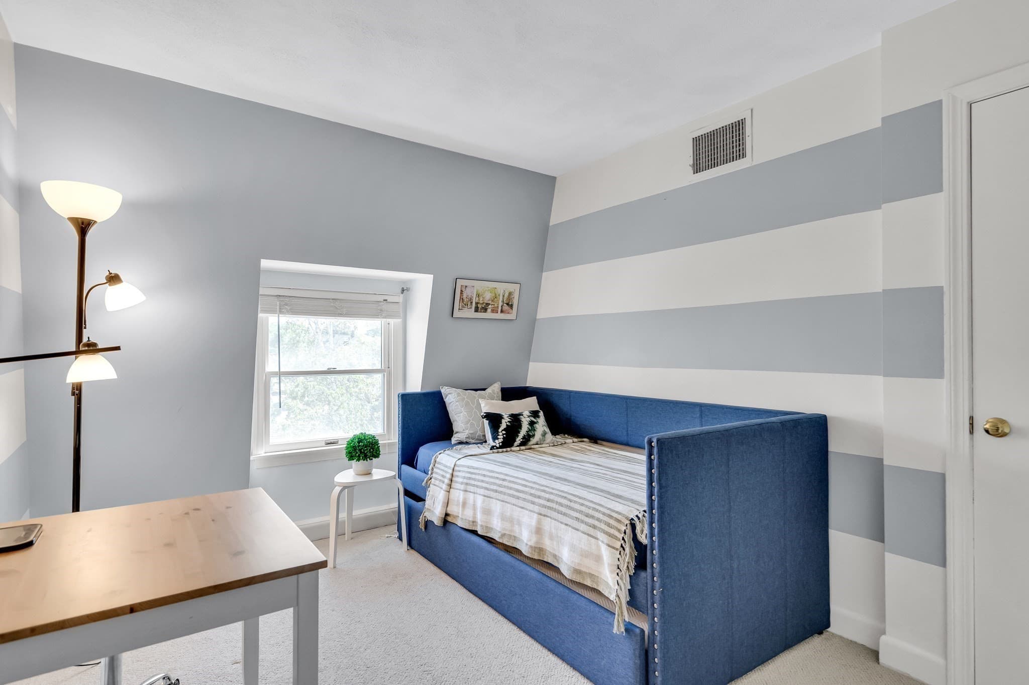 Condominium at 73 Dell Ave # 73, Melrose MA 02176, Melrose, photo 29 of 42