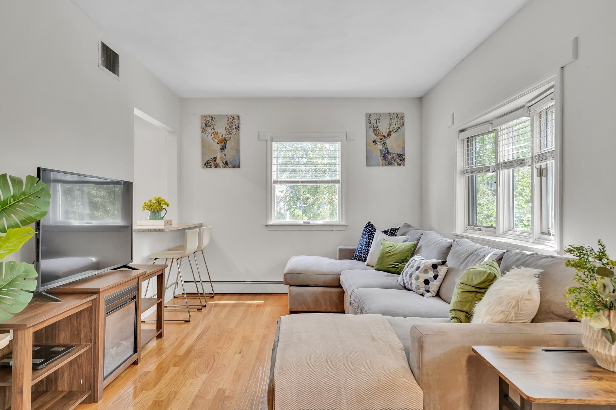 Condominium at 73 Dell Ave # 73, Melrose MA 02176, Melrose, photo 4 of 42