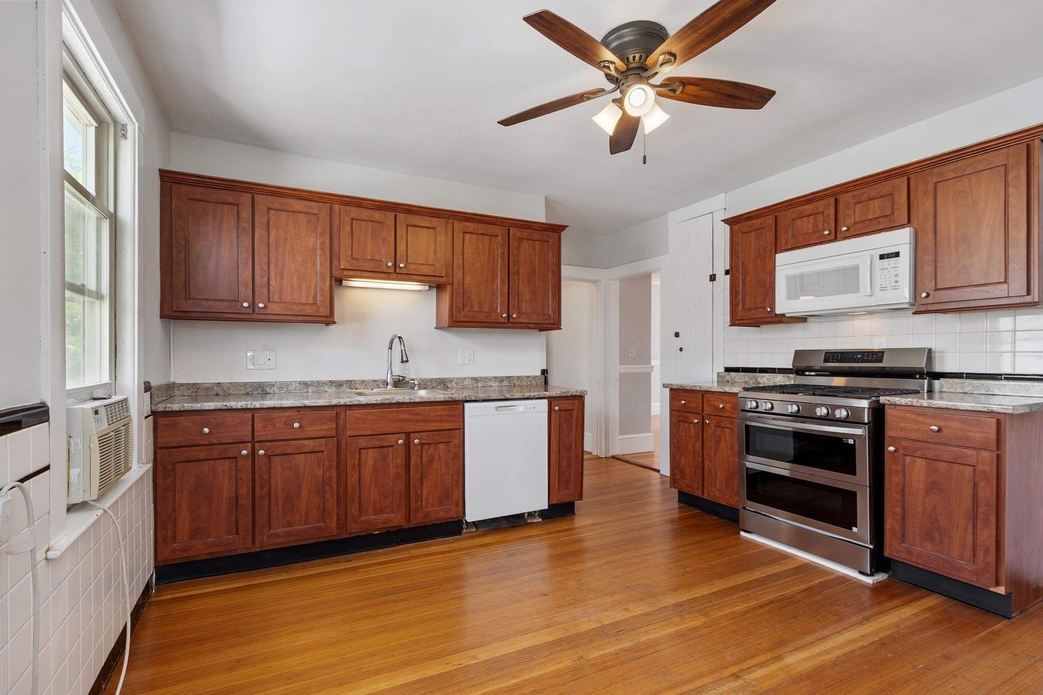 2 Family - 2 Units Up/Down at 24-26 Baker St, Belmont MA 02478, Belmont, photo 26 of 42
