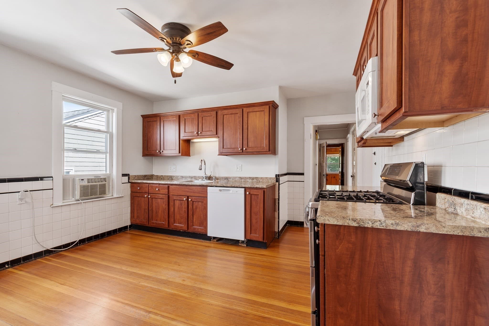 2 Family - 2 Units Up/Down at 24-26 Baker St, Belmont MA 02478, Belmont, photo 25 of 42