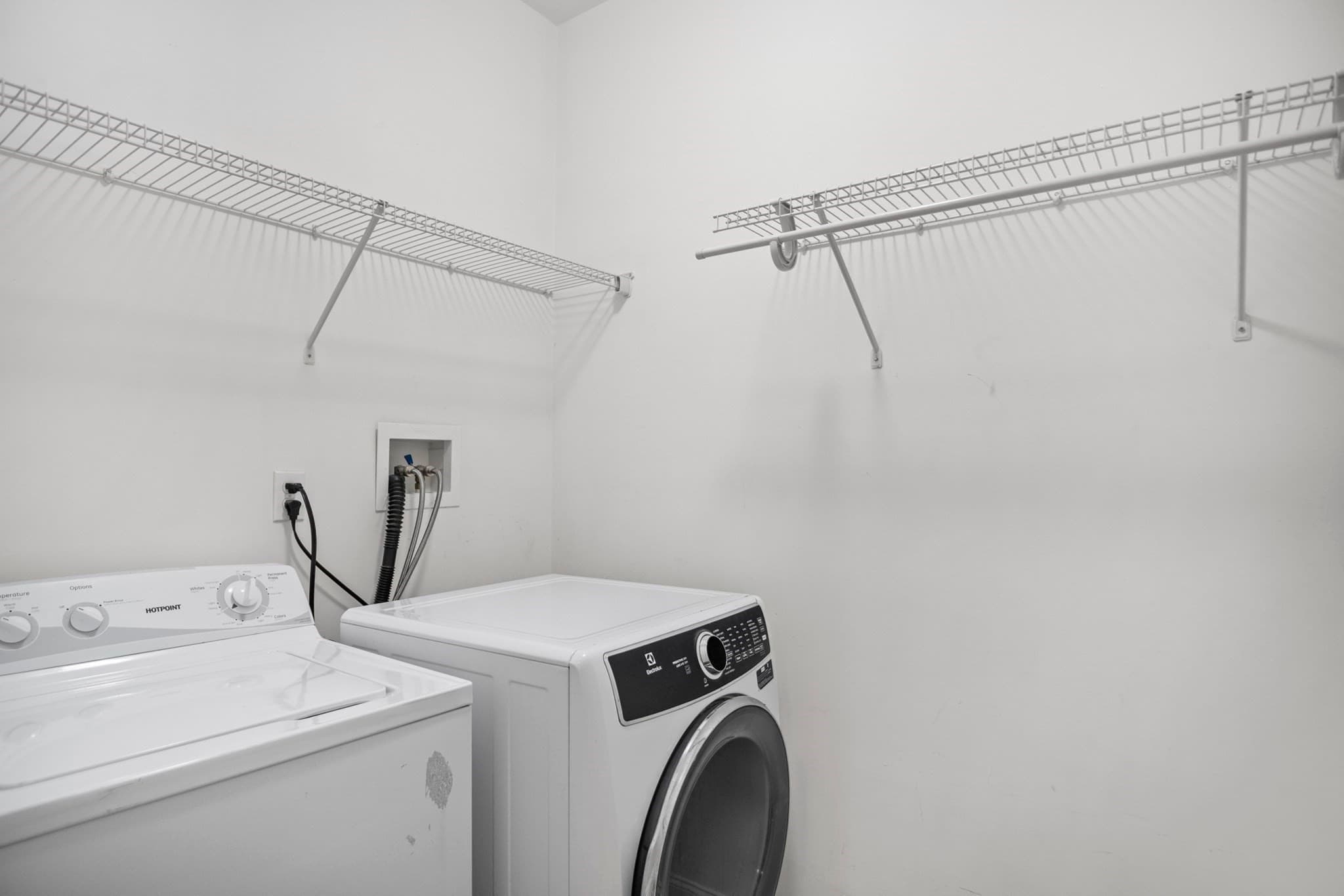 Condominium at 122 Johnson Woods Dr # 103, Reading MA 01867, Reading, photo 10 of 11
