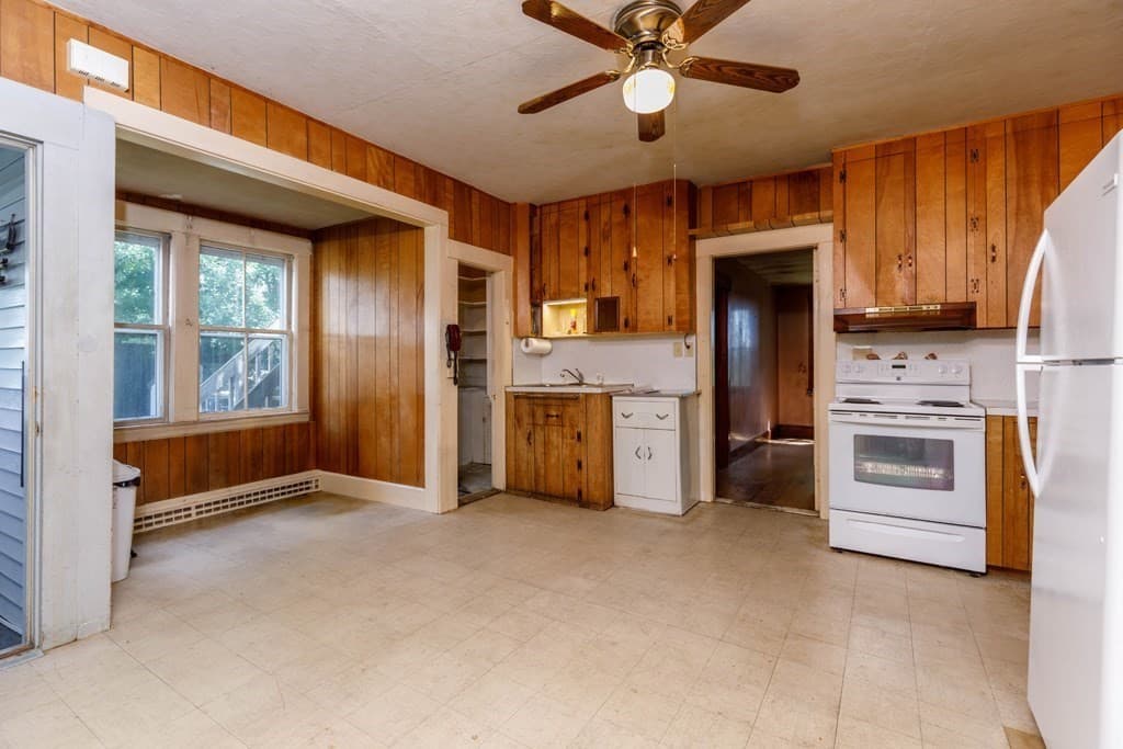 Multi Family at 78 Greenwood Place, Gardner MA 01440, Gardner, photo 2 of 24