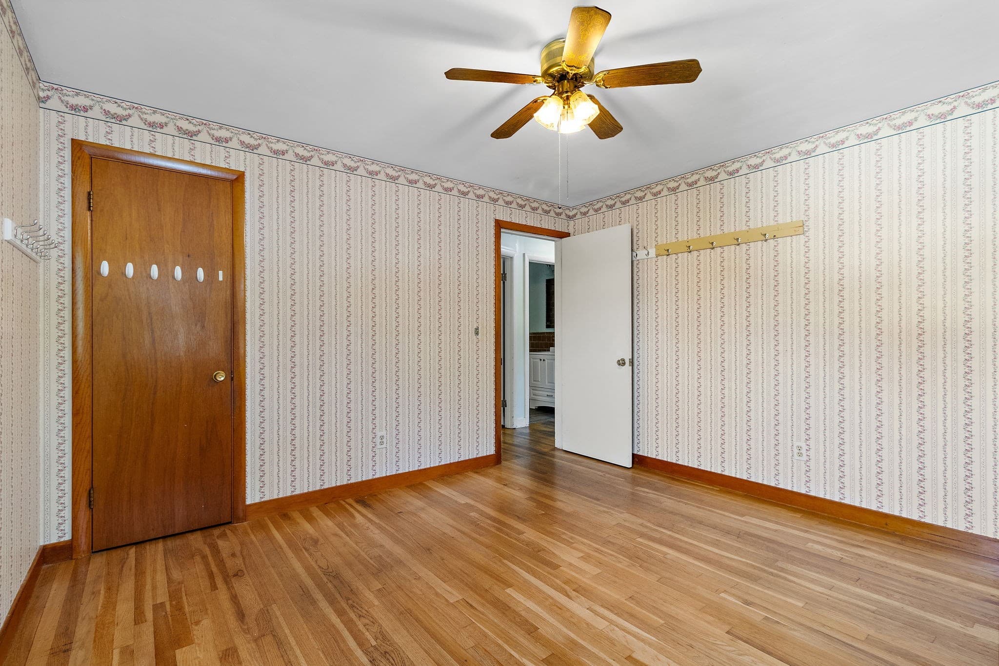Single Family Residence at 8 Wheeler Rd, Westborough MA 01581, Westborough, photo 19 of 32