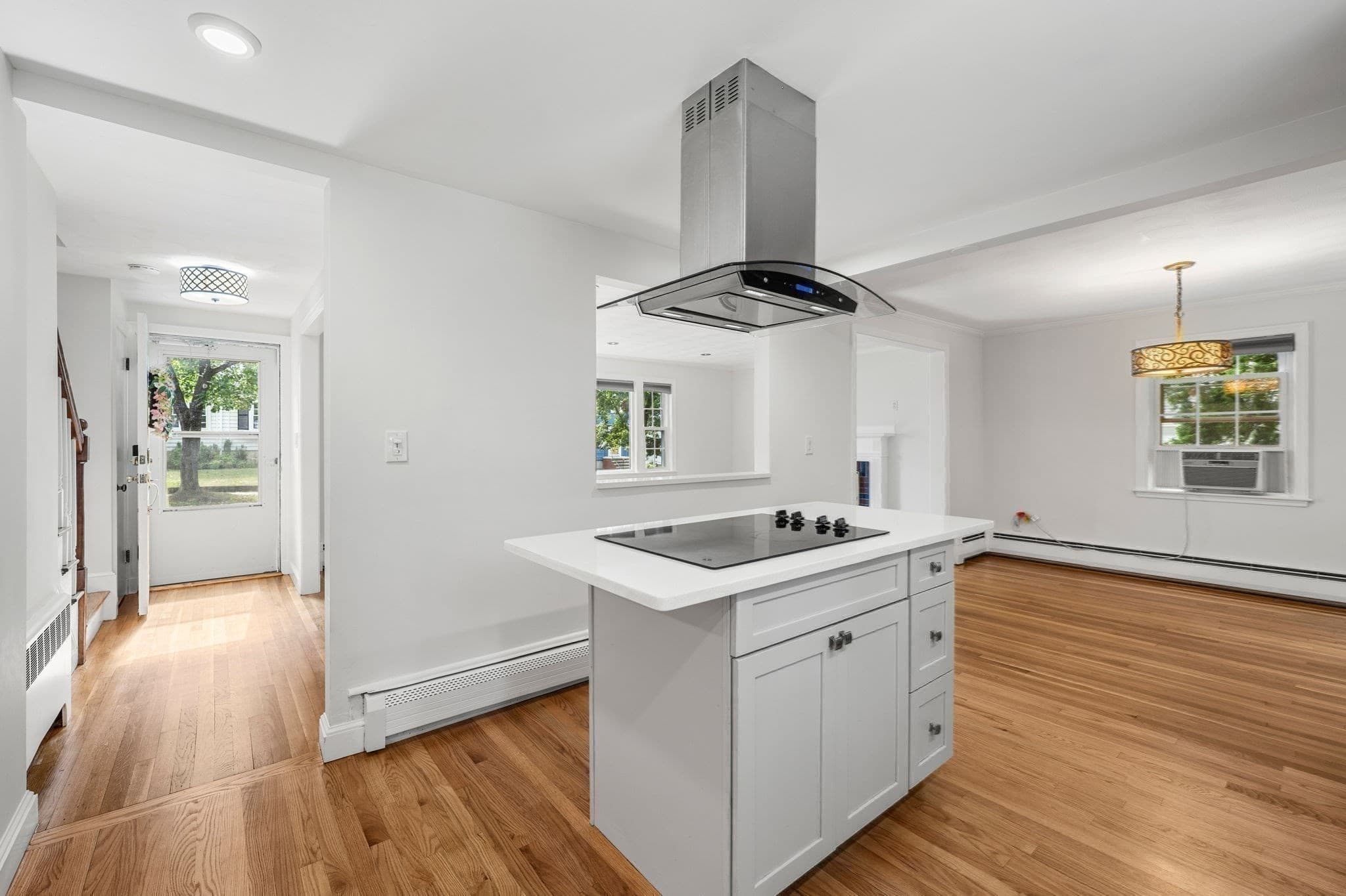 Single Family Residence at 61 Elm Street, Milton MA 02186, Milton, photo 5 of 40