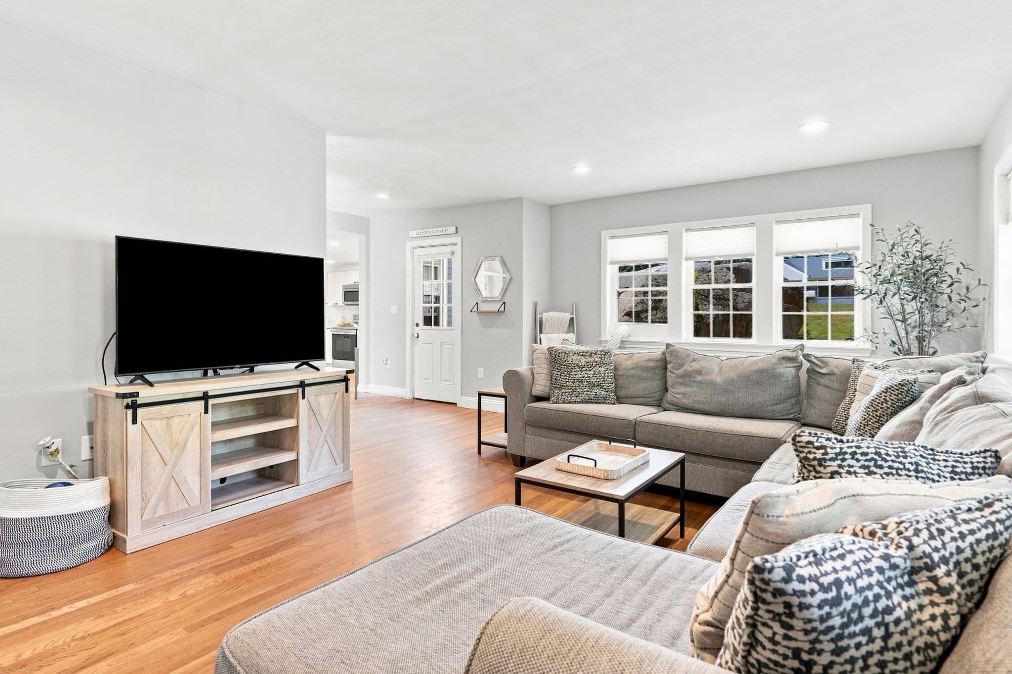 Single Family Residence at 19 Locust Rd, Cohasset MA 02025, Cohasset, photo 12 of 39