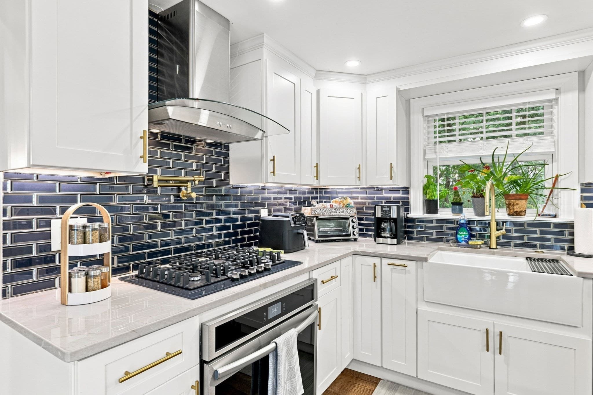 Single Family Residence at 161 Summer St, Danvers MA 01923, Danvers, photo 9 of 42
